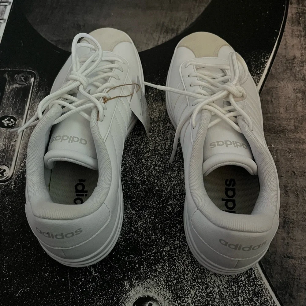 NWT Adidas Sneakers